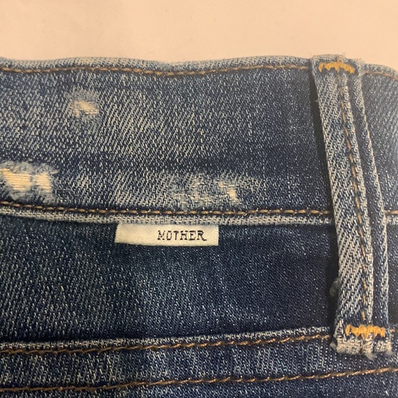 Size 24 as labeled but fit like a 26 - Picture 9 of 15